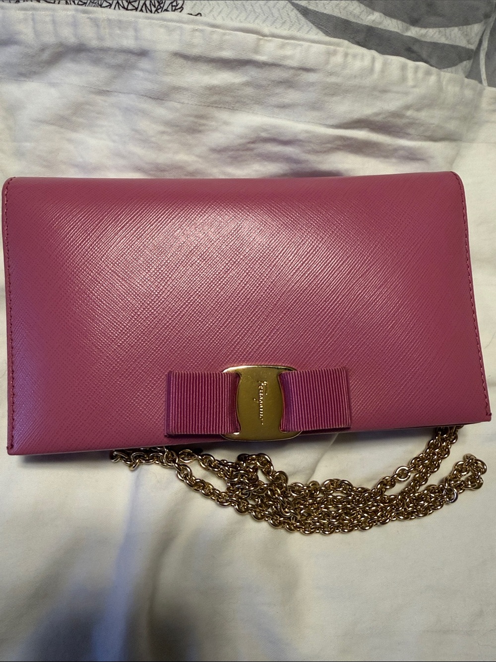 Salvatore Ferragamo Fuchsia Leather Vara Bow wallet on Chain